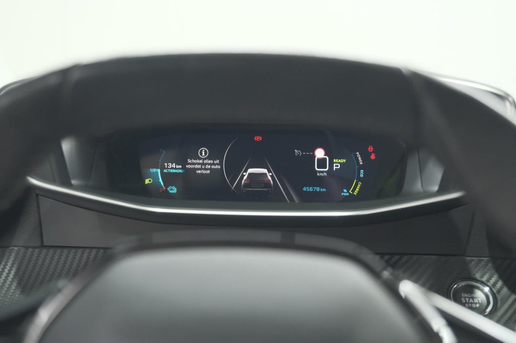Peugeot E-2008 ev allure pack 50 kwh | 3 fase laadfunctie | camera | naviga