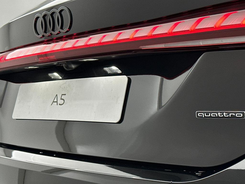 Audi A5 avant s edition e-hybrid 220 kw / 299 pk avant 7 versn.