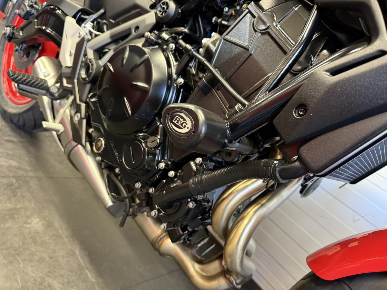 Zeer nette en jonge Kawasaki Z650 50th anniversary!