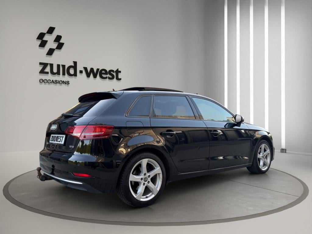 Audi A3 sportback 1.0 30 tfsi sport pano clima cruise