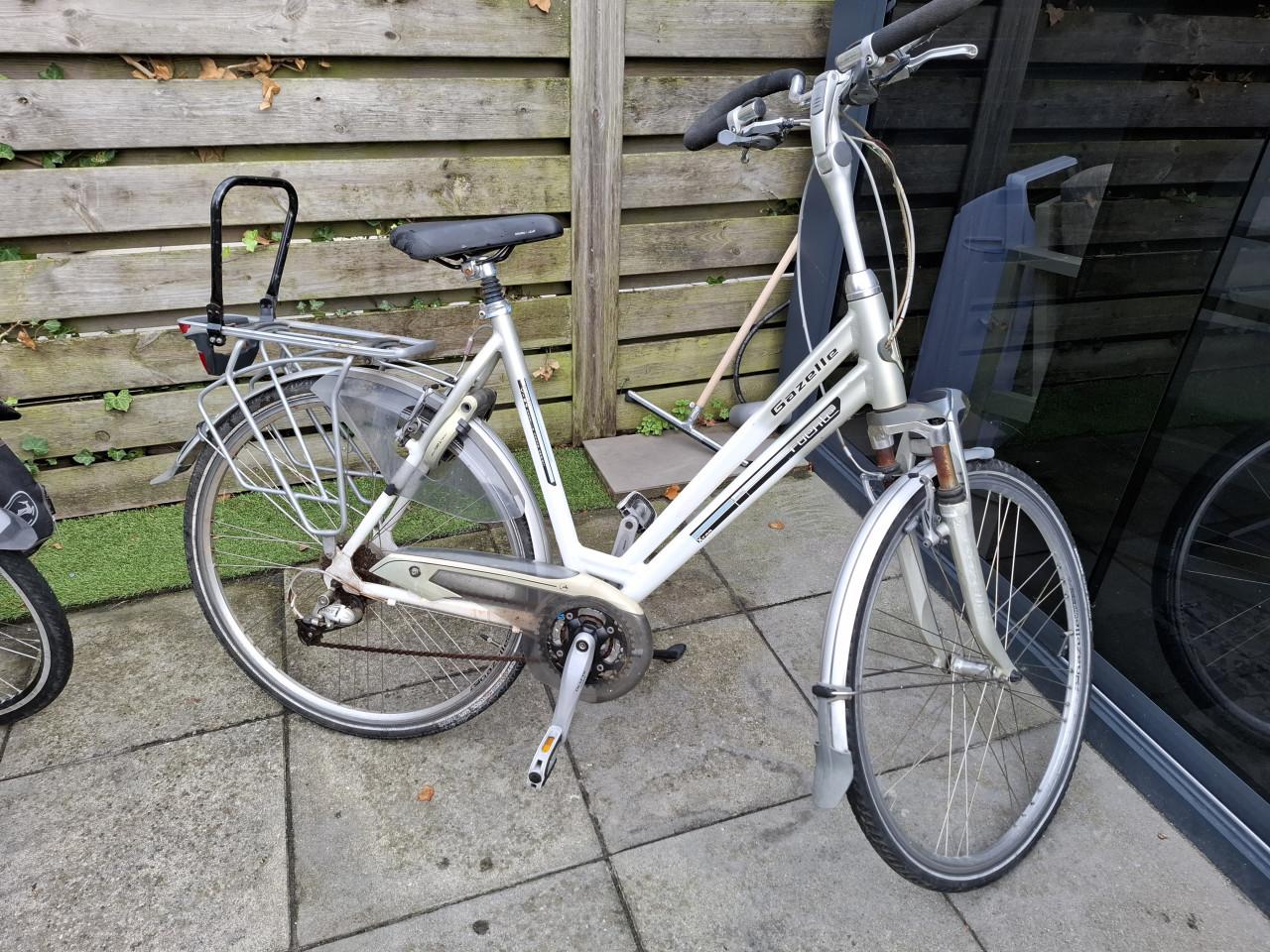 Gazelle fuente v 24 damesfiets 28 inch.