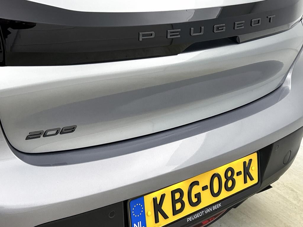 Peugeot 208 100 pk style | rijklaar | parkeersensoren | navigatie | apple c