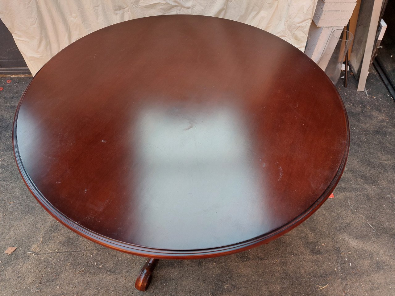 Eetkamertafel