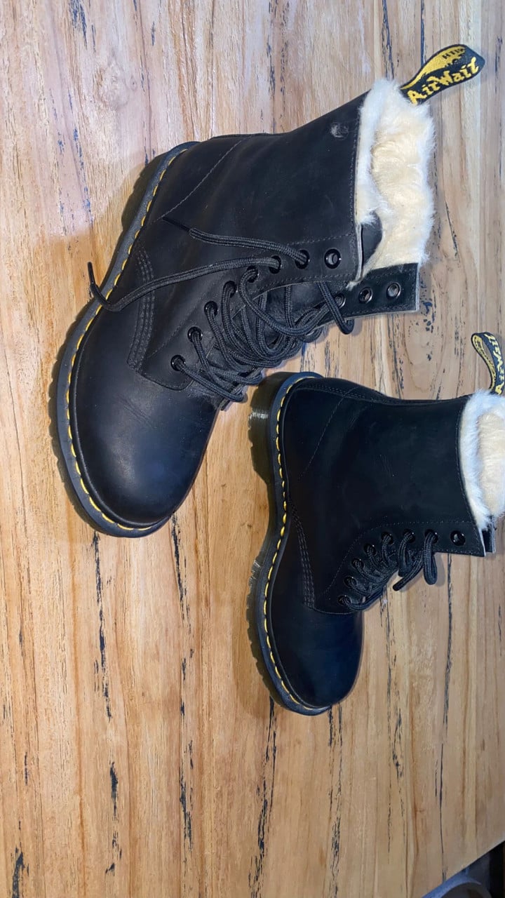 Dr martens maat 39