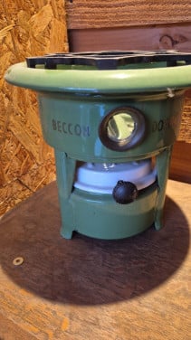 Beccon Doetinchem emaille petroleum setje