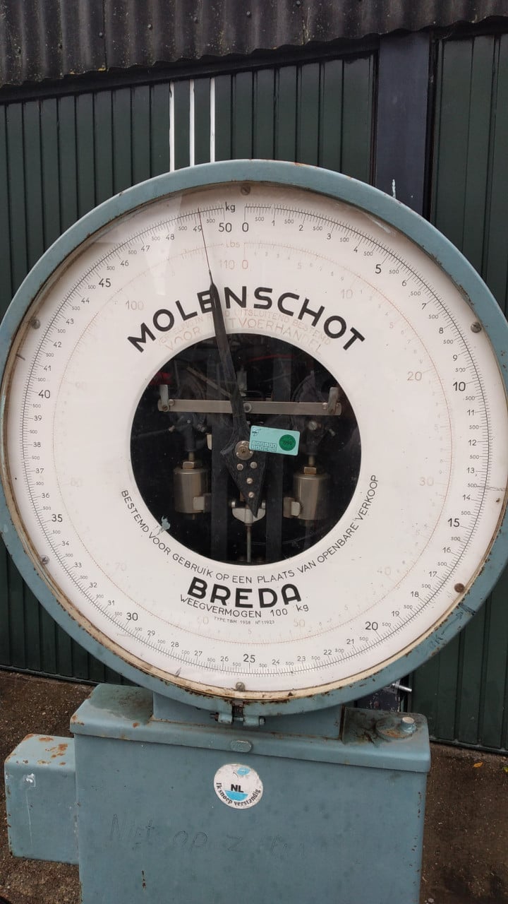 Weegschaal Molenschot
