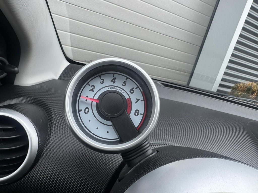 Peugeot 107 1.0-12v sportium/1e eigenaar/airco/schuifdak