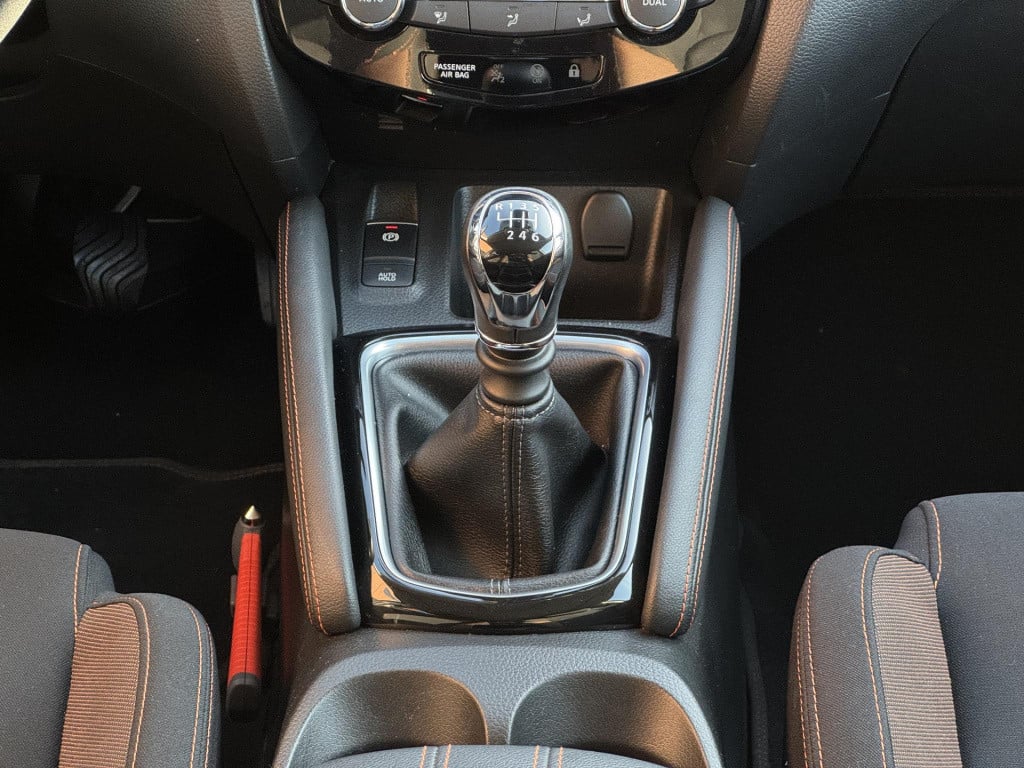 Nissan Qashqai 1.3 dig-t n-motion | panoramadak | apple carplay/android aut