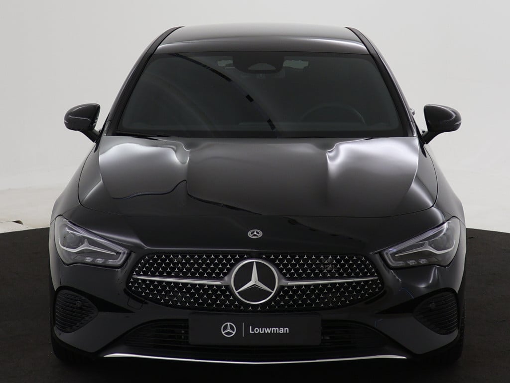 Mercedes-Benz Cla shooting brake 180 star edition luxury line | trekhaak | 