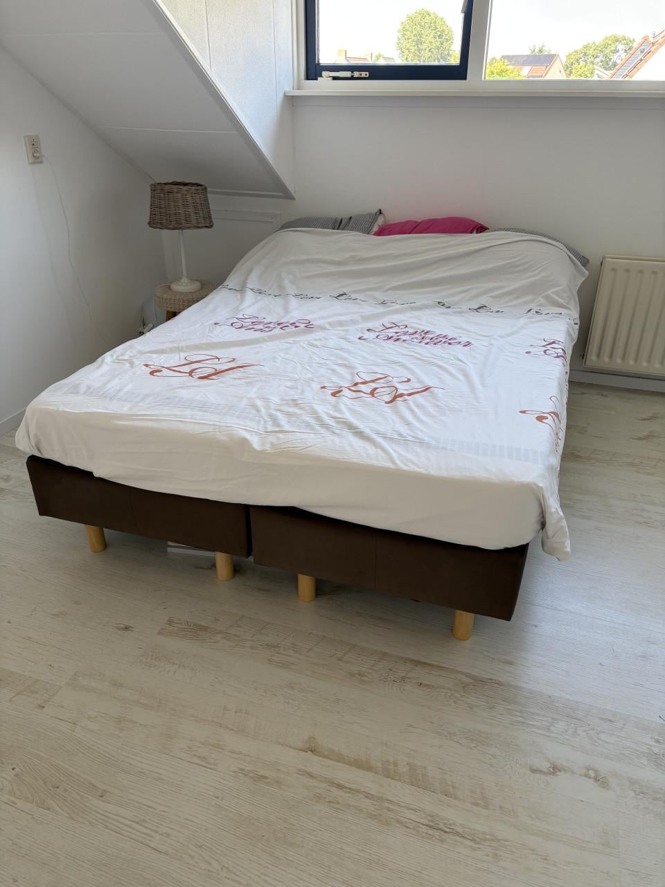 Boxspring bed twijfelaar