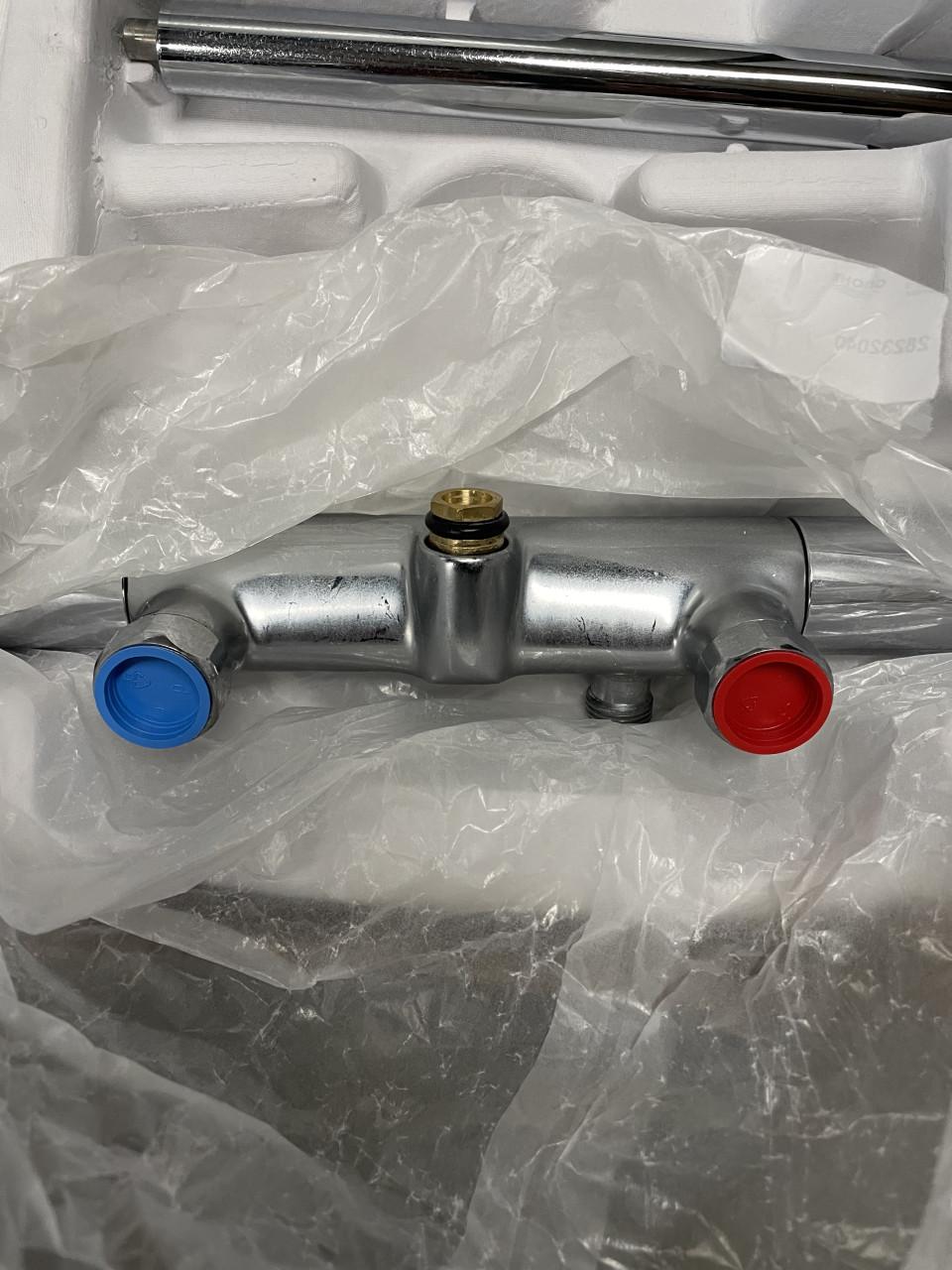 Grohe New Tempesta Cosmopolitan Douchesystem.