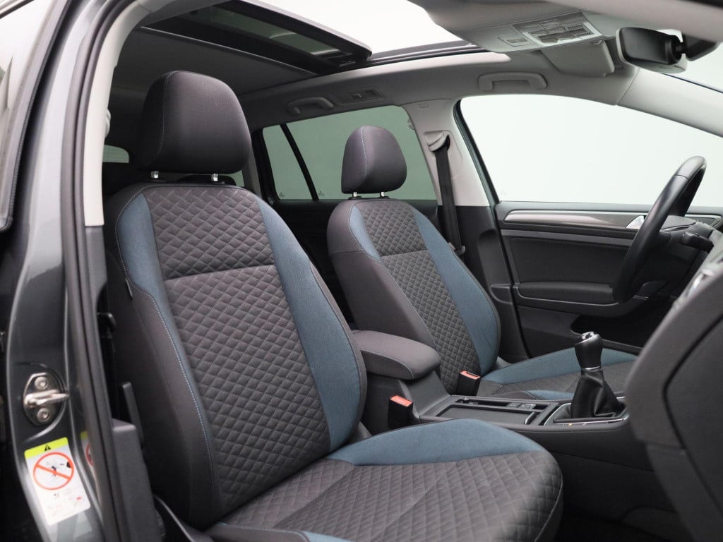 Volkswagen Golf variant 1.0 tsi comfortline | iq-drive | lmv | navigatie | 