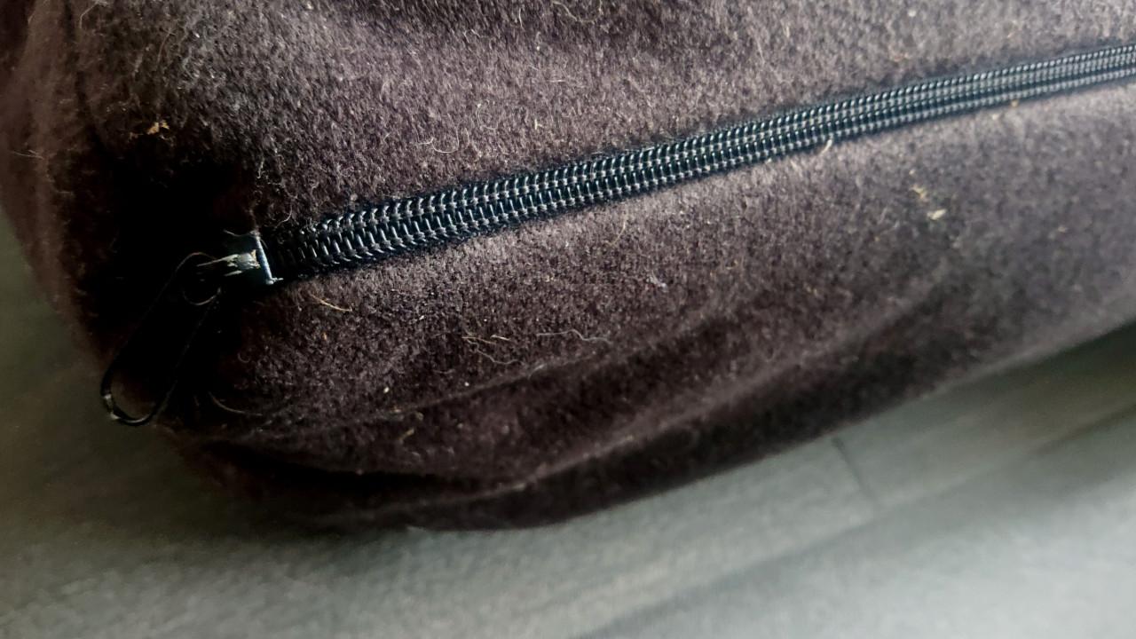 Vijf hele grote lounge/ bank kussens B 75 X L50 x H 20