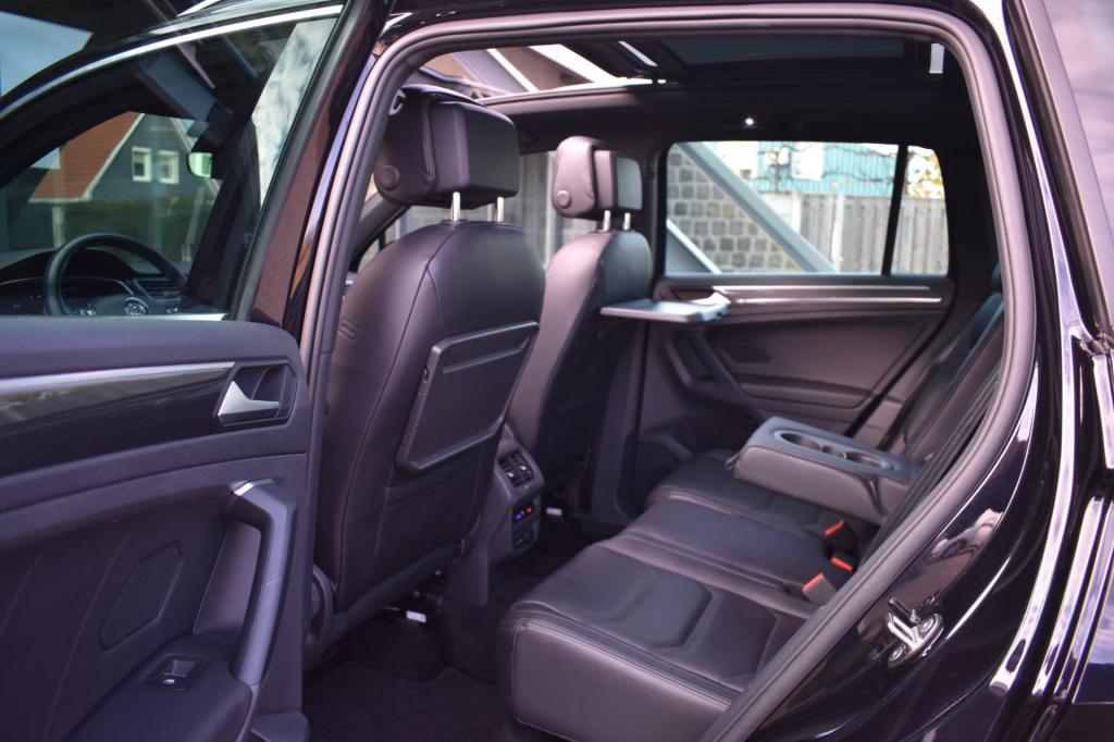 Volkswagen Tiguan 1.5 tsi act r-line | leder | pano | camera | nap | virtua