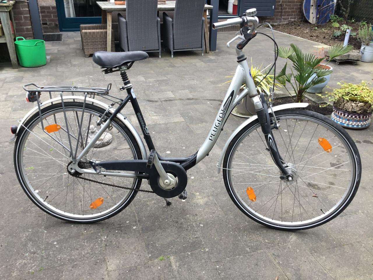 Damesfiets/studentenfiets te koop.
