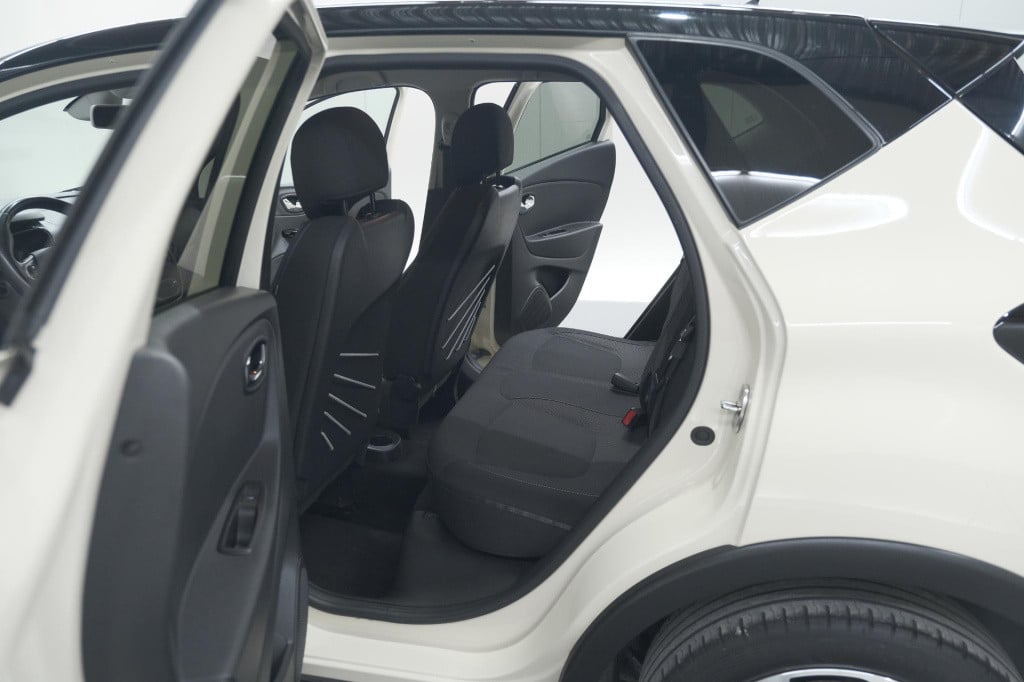 Renault Captur tce 90 dynamique | parkeersensoren | navigatie | climate con