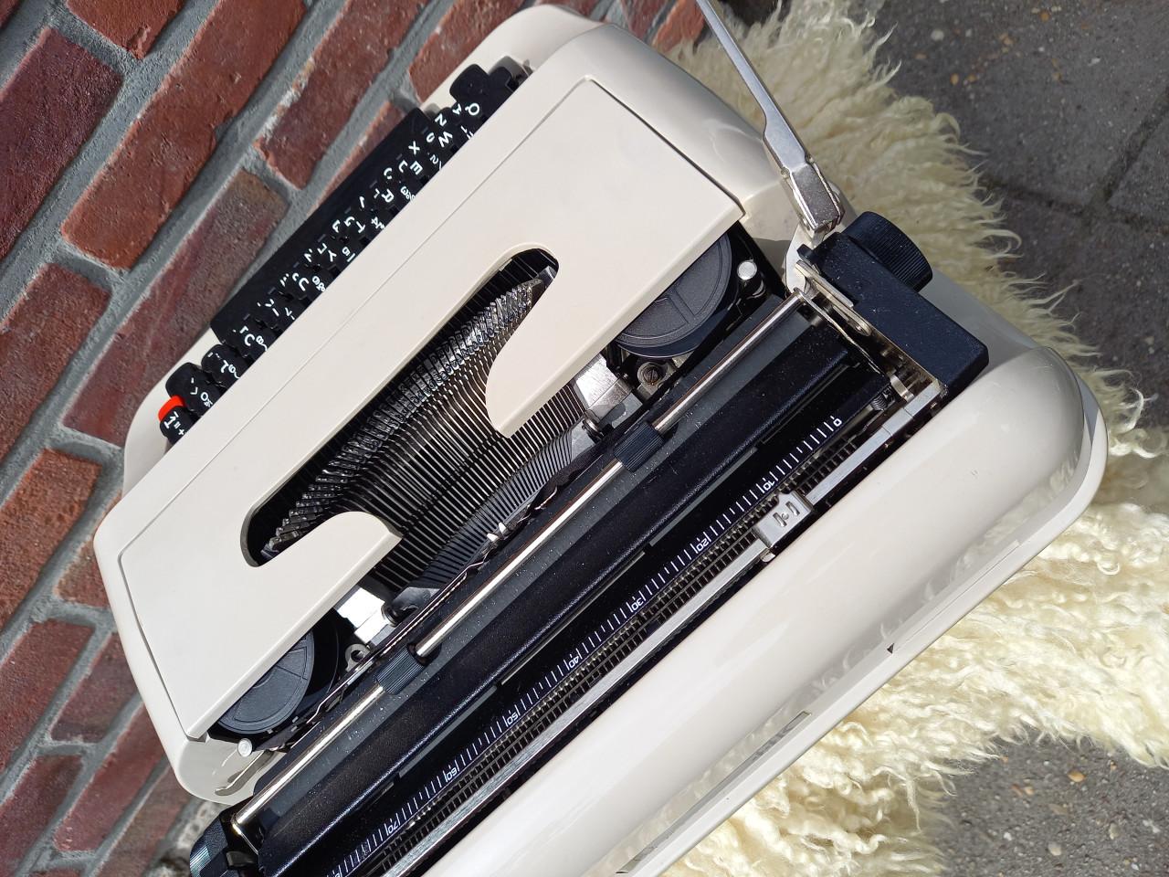 Typmachine