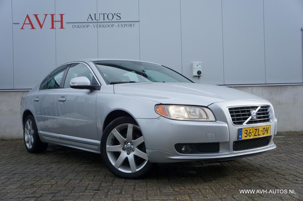 Volvo S80 2.5 t momentum automaat