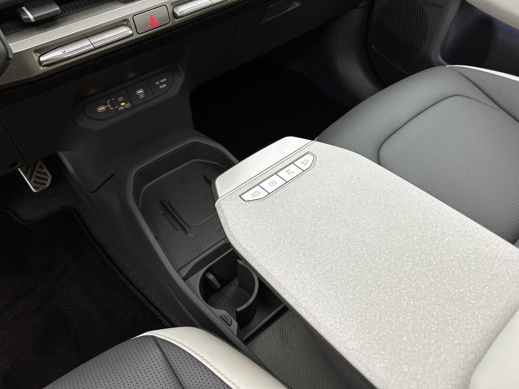 Kia Ev3 gt-plusline 81.4 kwh snel leverbaar | schuif/kantel dak | vegan led