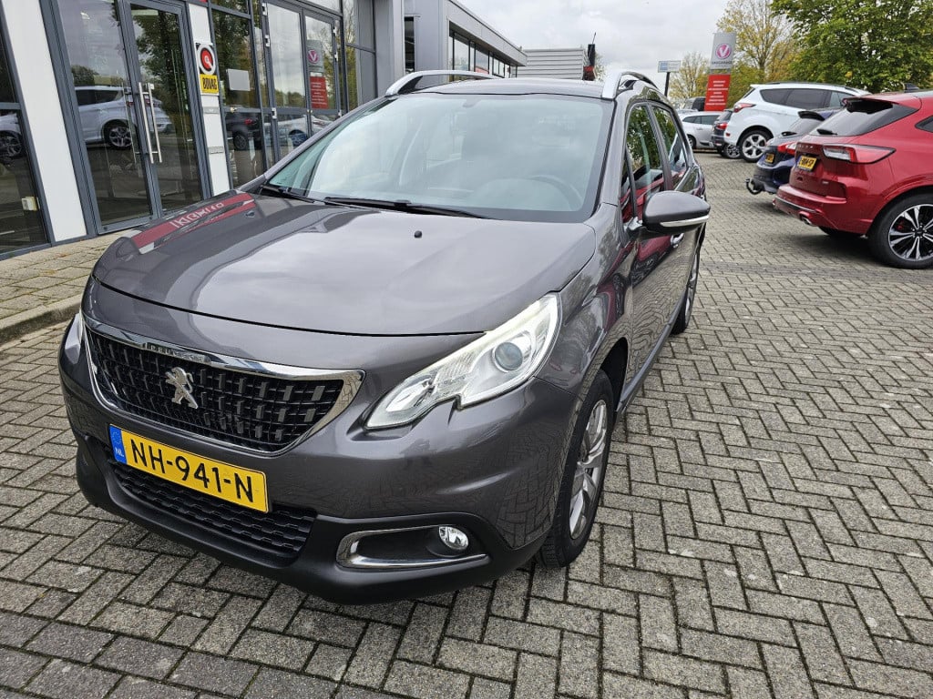 Peugeot 2008 1.2 puretech blue lion