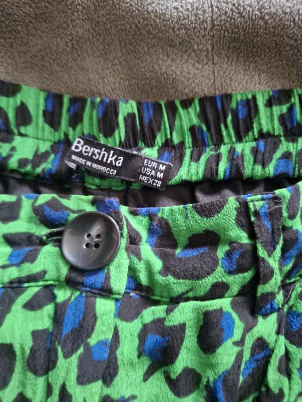 Merkkleding maat s-m/36-38