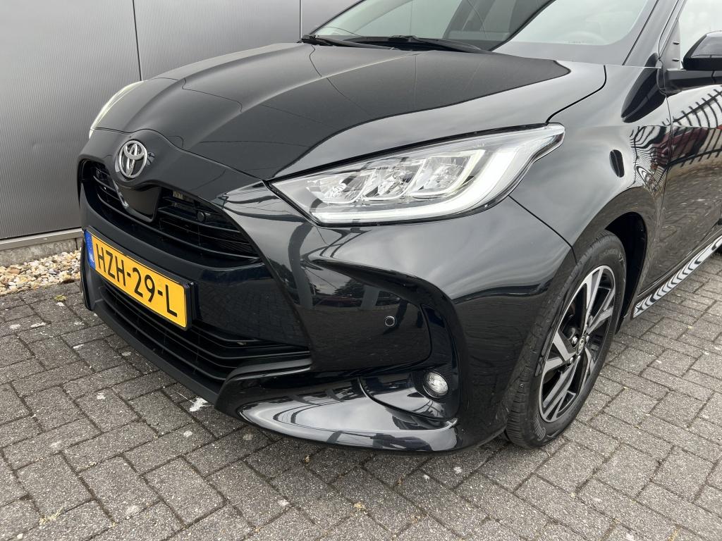 Toyota Yaris 1.5 hyb. 115 dynam | parkeersensoren | stoel+ stuur verwarming