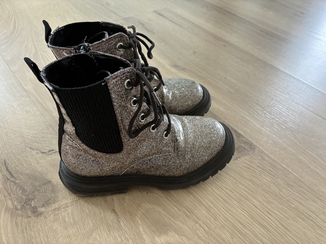 Schoenen maat 27