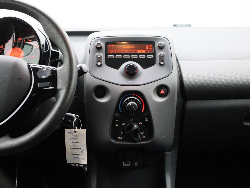 Peugeot 108 1.0 e-vti active | led dagrijverlichting | dab+ | bluetooth | s