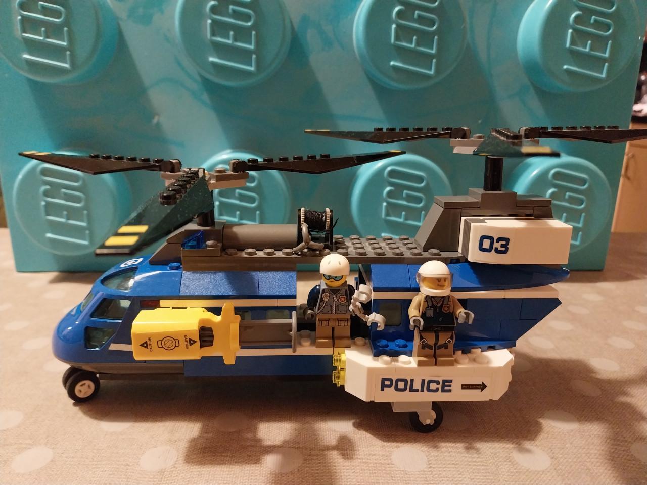 Leuk voor de Sinterklaas !! , Politie helikopter set 60173