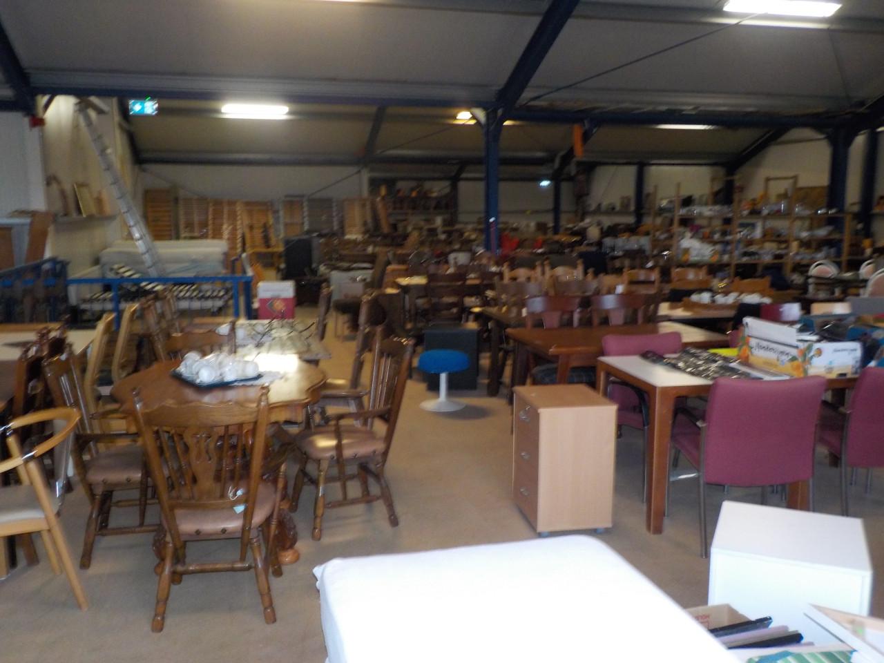 Bedrijfsloods + bedrijfswoning op een mooie zicht locatie in IJzendijke