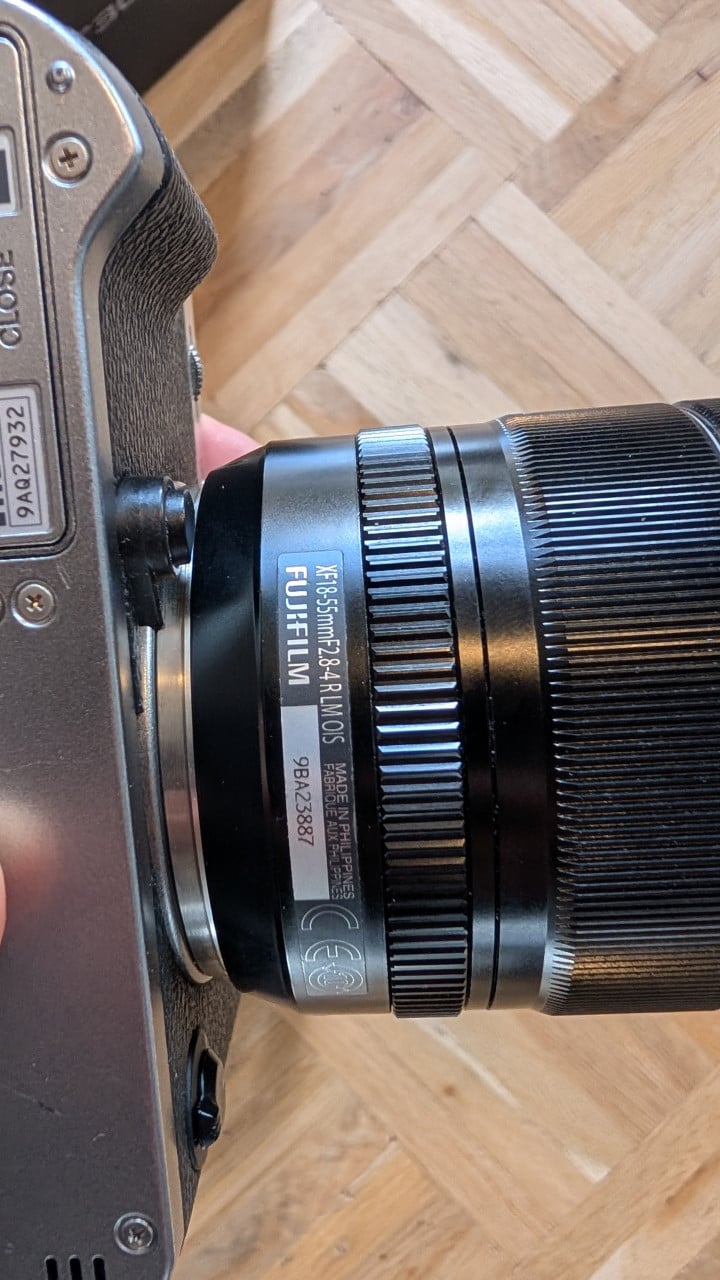 Te koop: Fujifilm X-T30 silver camera + lens xf 18-55mm f/2.8-4 r lm ois