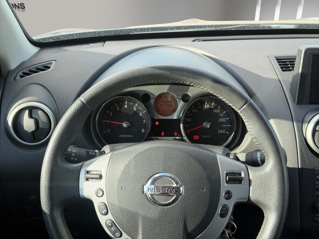 Nissan Qashqai 2.0 tekna premium 4wd 4x4 clima camera