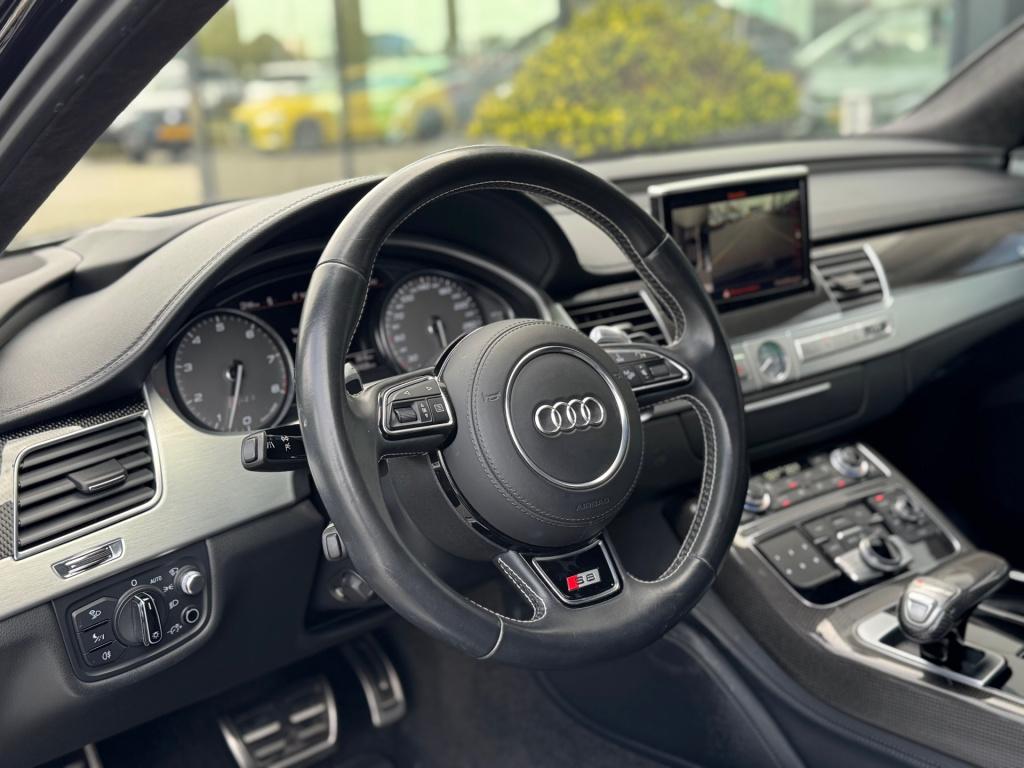 Audi A8 4.0 tfsi s8 quattro *700pk! *abt* keramisch * nachtzicht * massage