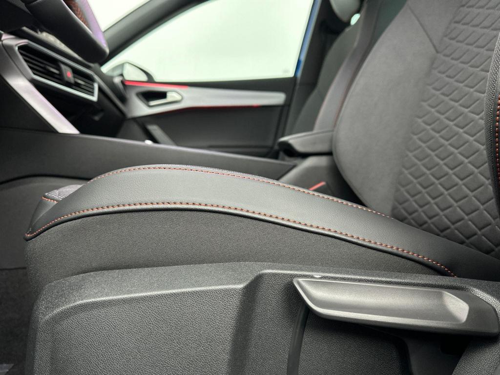Seat Leon fr business 1.5 tsi ehybrid 150 kw / 204 pk statio