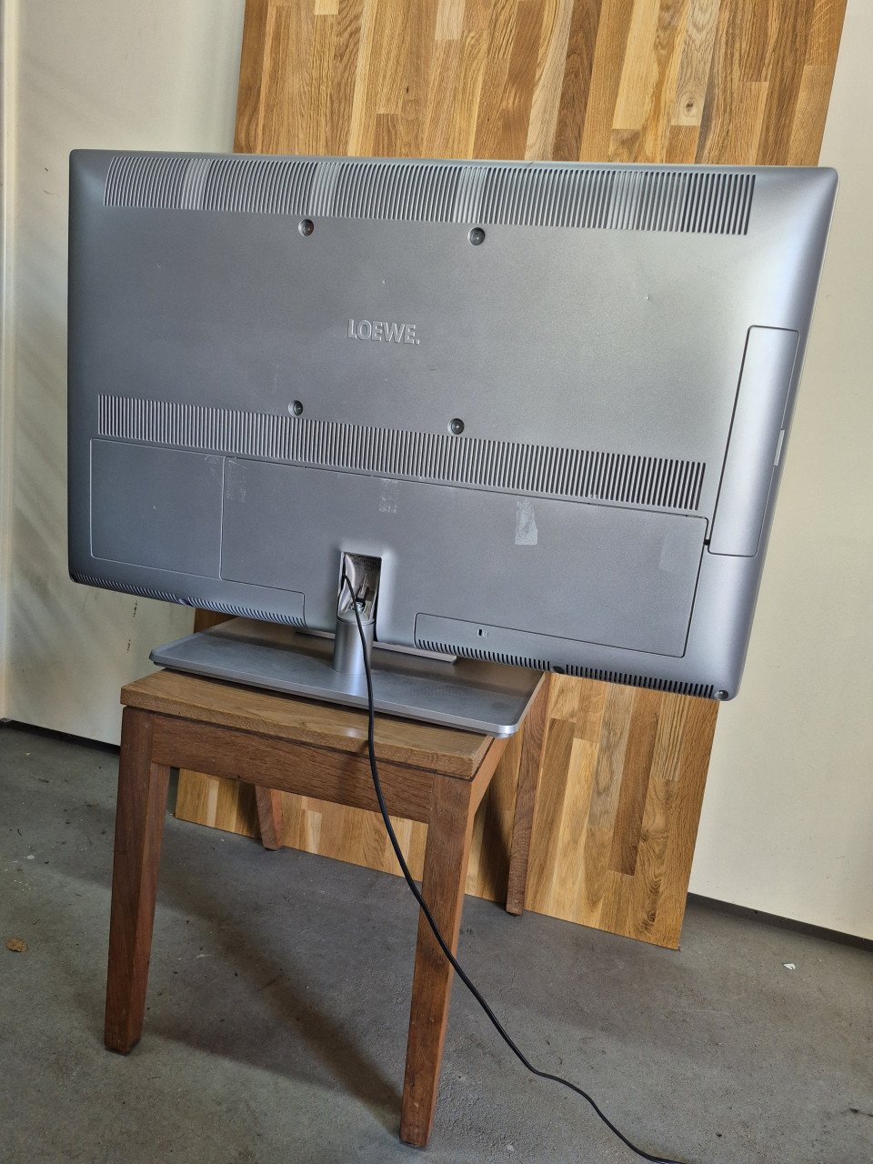 TV Loewe ART40