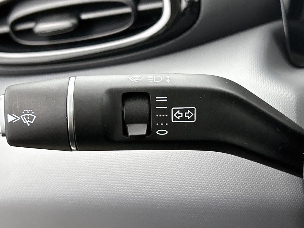 Leapmotor T03 design 37.3 kwh | adaptive cruise control | panoradak | camer