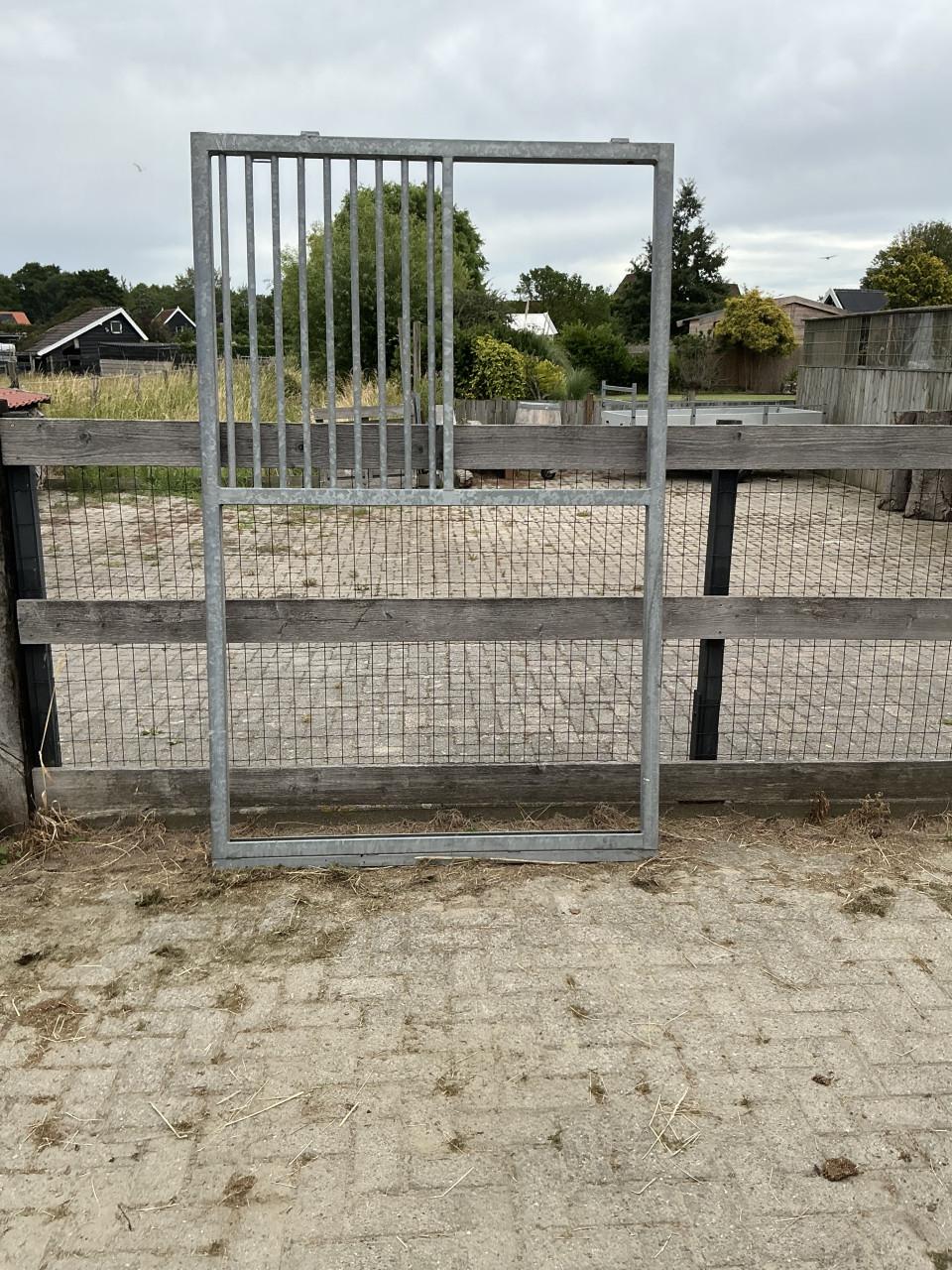 Verzinkte staldeuren