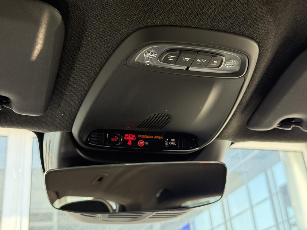 Volvo XC40 t5 262pk recharge bright| adap.cruise| 360camera| h&k sound