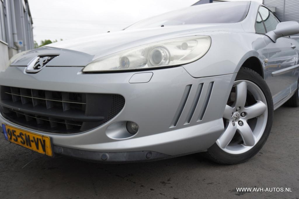 Peugeot 407 coupé 2.2-16v référence