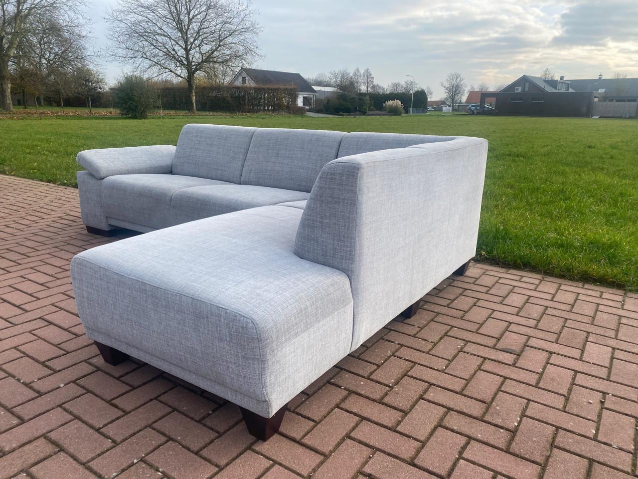 Mooie Grijze Stoffen Hoekbank- Moderne Lounge Zit-Gratis Levering
