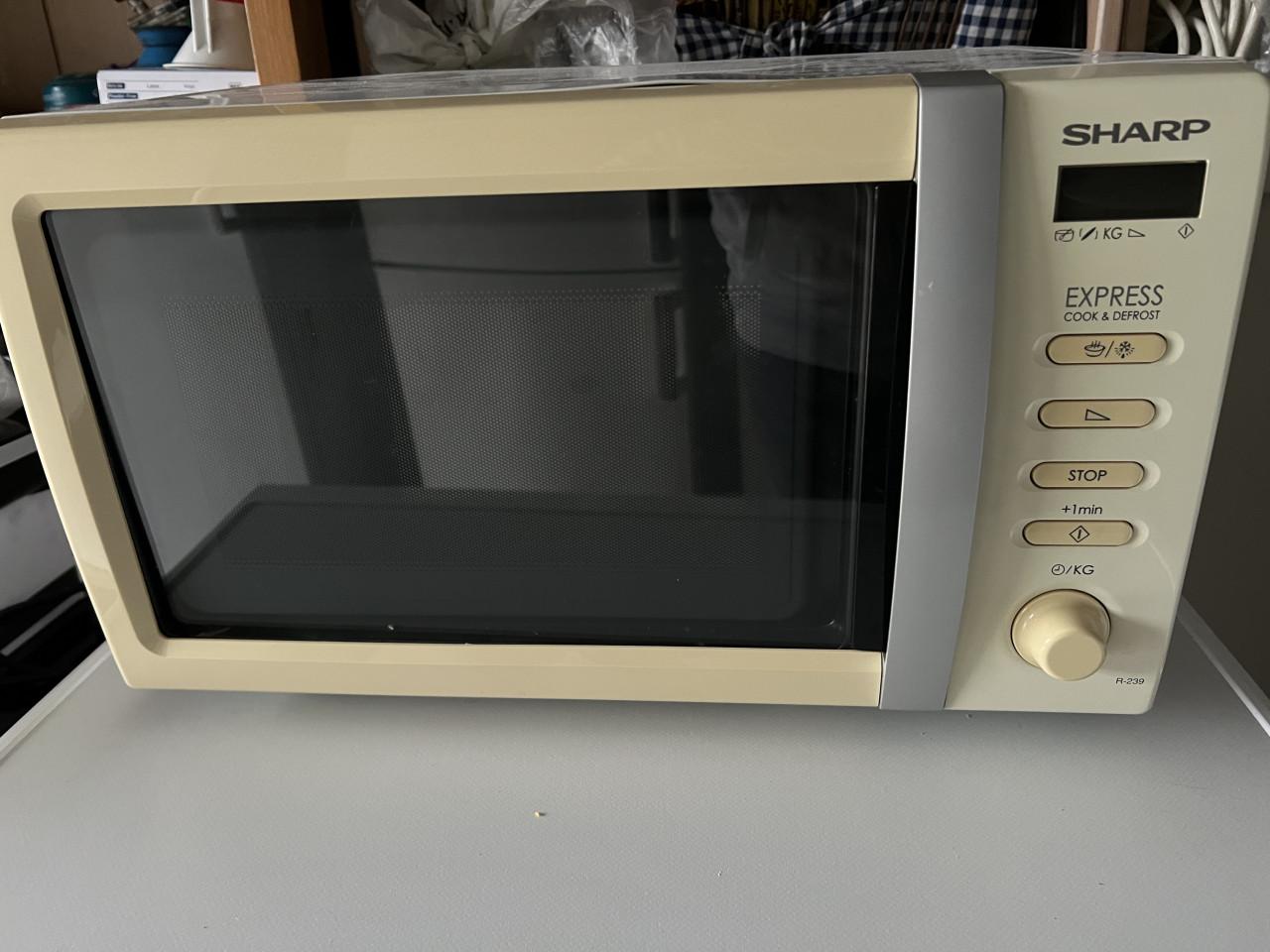 Schoon en prima werkende Magnetron