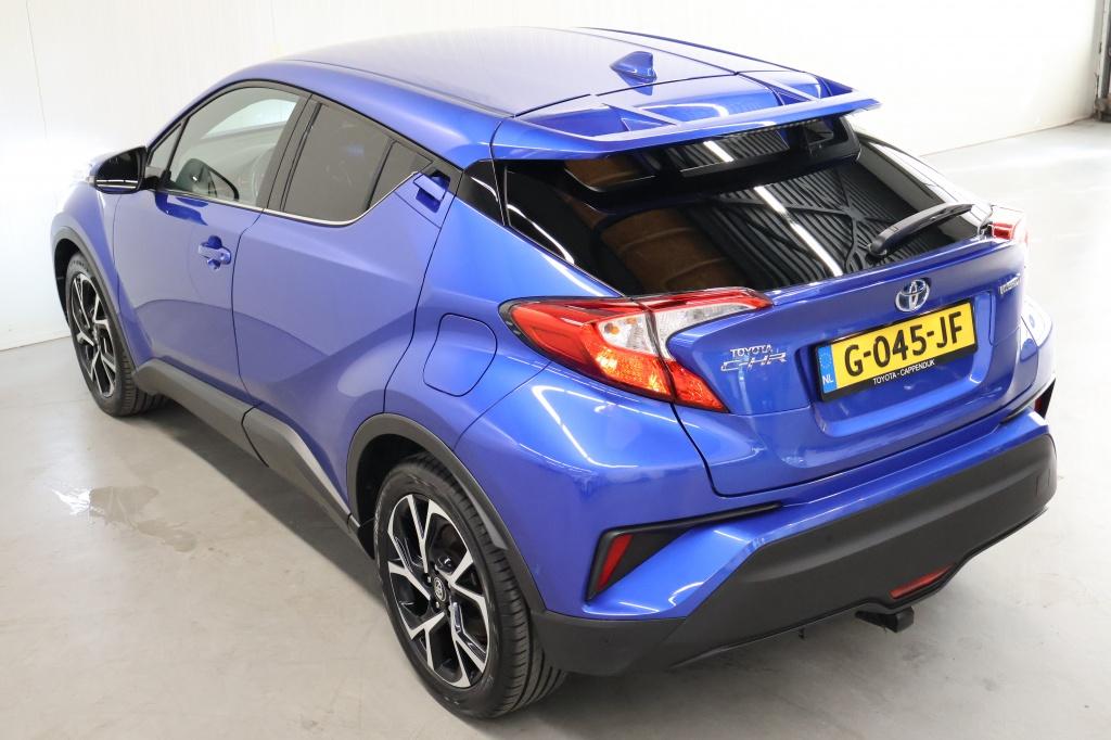 Toyota C-hr 1.8 hybrid style| trekhaak| camera| stoel.verw| adap.cruise