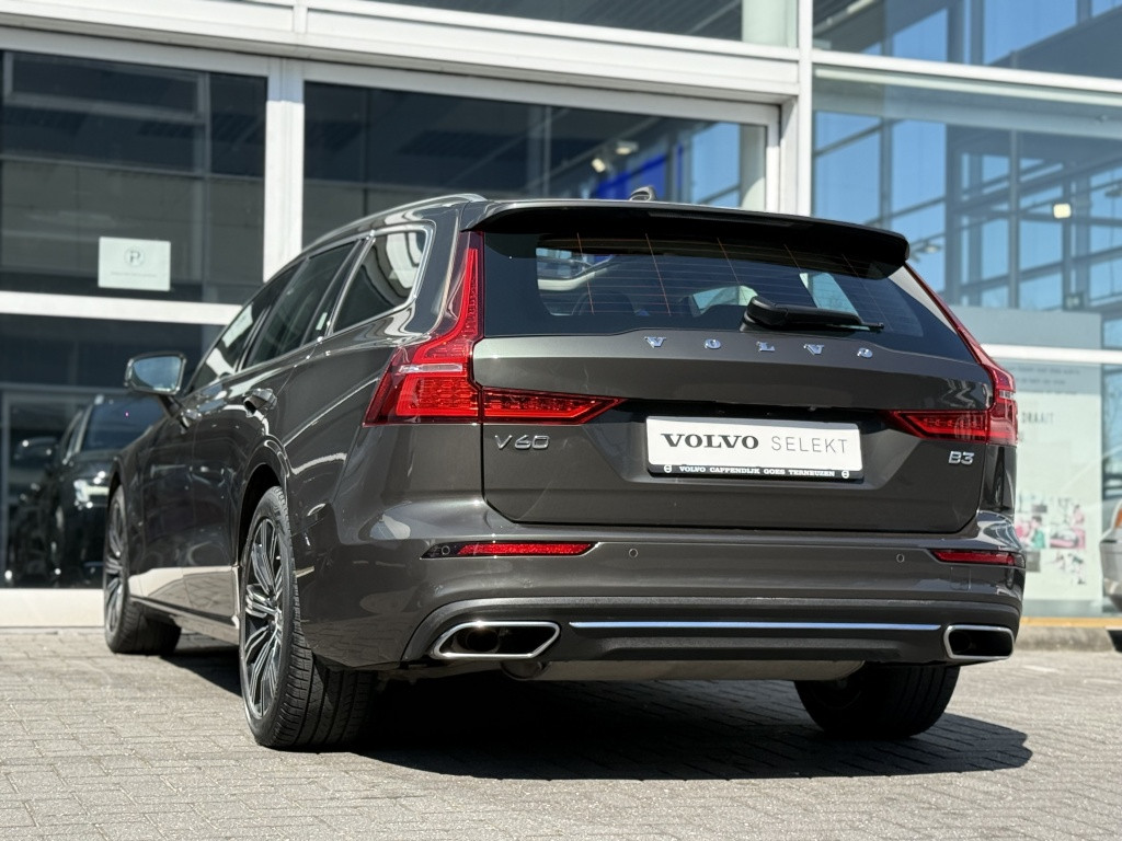 Volvo V60 b3 163pk inscription| panodak| adap.cruise| camera| leder| h&k s