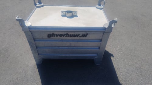 Vlaggenmast voet 350 kg ballast bak huren