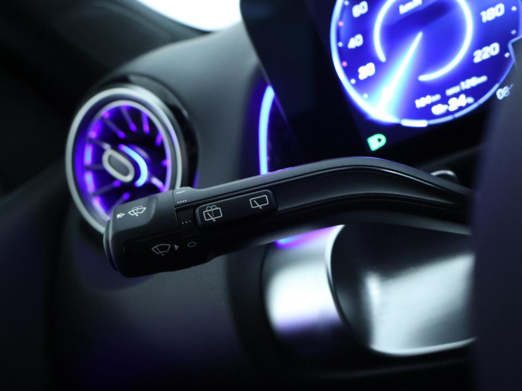 Mercedes-Benz Eqb 250+ essential line 7p. 71 kwh | parkeerpakket met achter