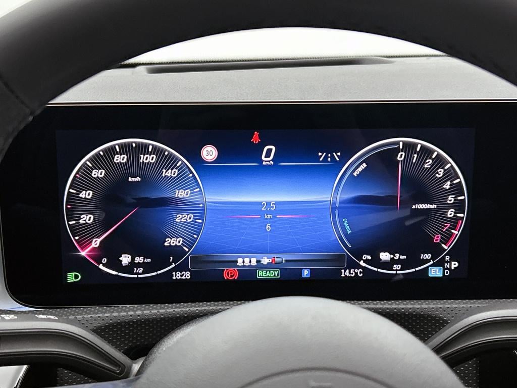 Mercedes-Benz A-Klasse 250 e business solution amg | amg line plus pakket |