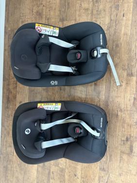 2 X Maxi-Cosi Pearl 360 autostoelen in uitstekende conditie
