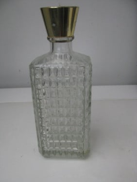 Geslepen karaf.