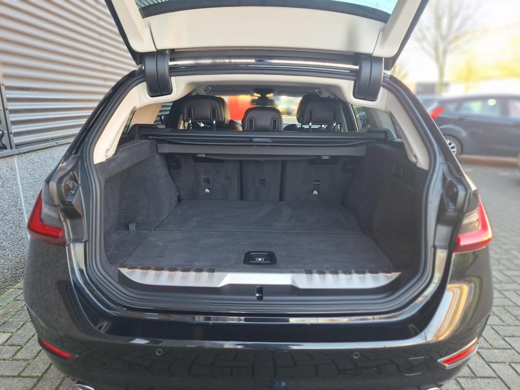 BMW 3-serie touring 320e business edition plus model sport line