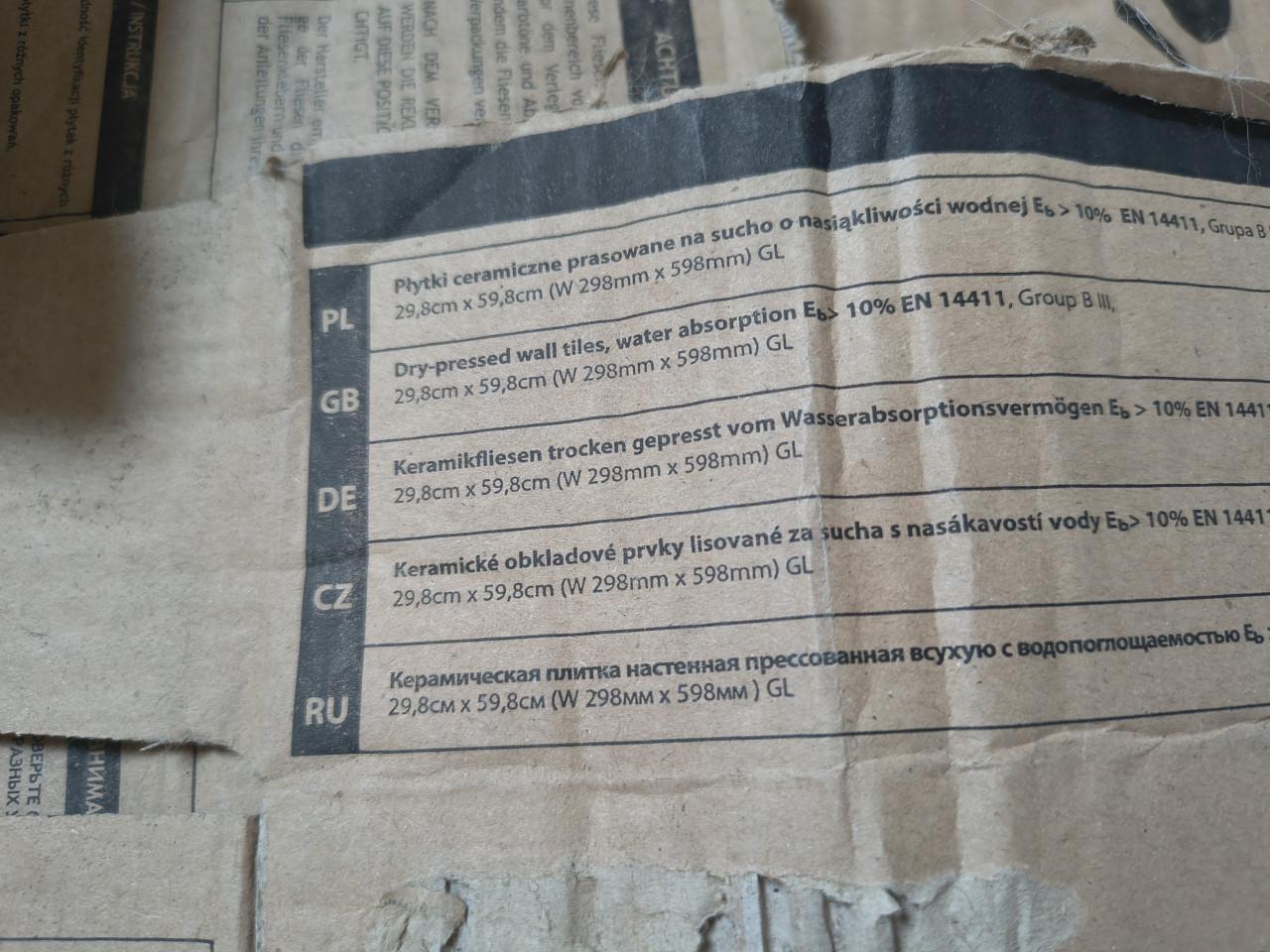 Prachtige witte wandtegels, keramieken Paradyz tegels